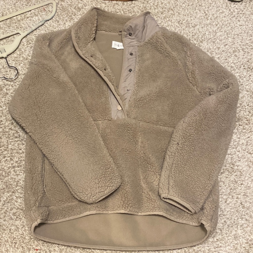 Worn once Sz S Lou & Grey Sherpa pullover